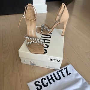 Nude Schutz Lindsy heel size 8